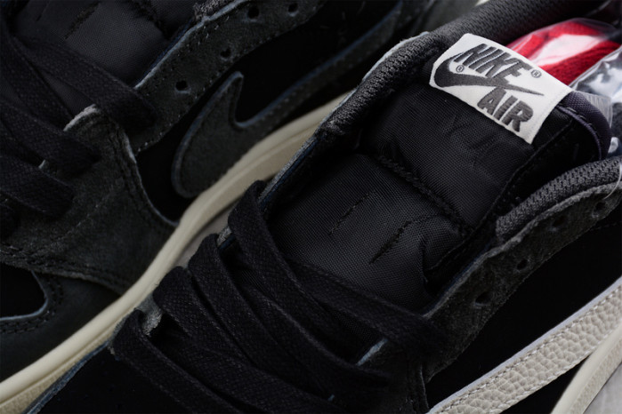 TRAVIS SCOTT X AIR JORDAN 1 LOW OG “BLACK/PHANTOM” DM7866-001