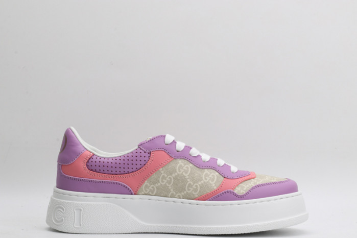 GC LOW-TOP SNEAKER