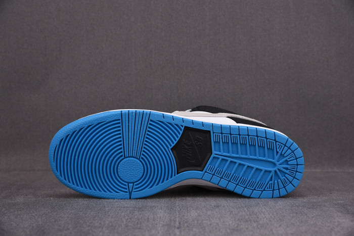 Nike SB Dunk Low "Laser Blue" BQ6817-101