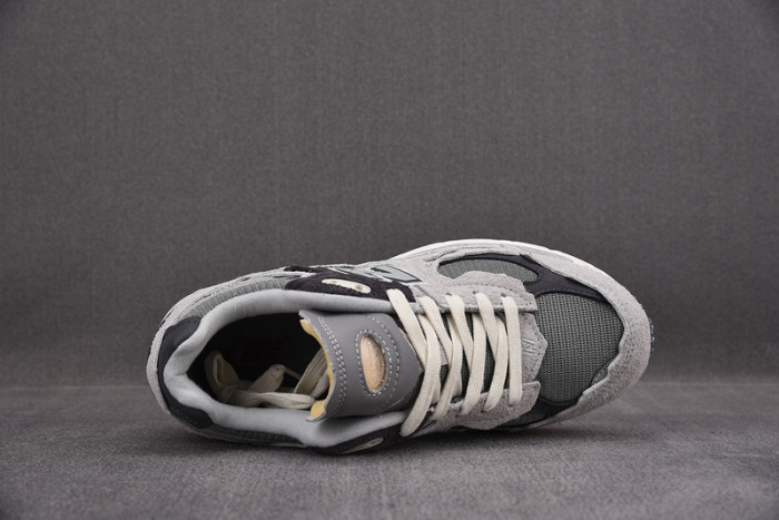 New Balance 2002R“Protection Pack" M2002RDA