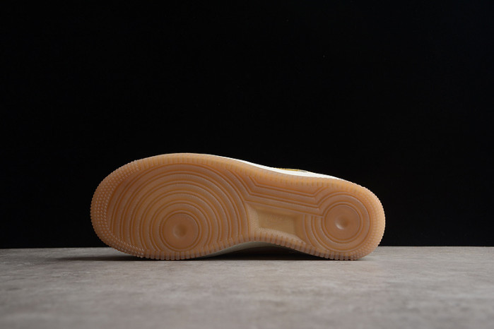 NIKE Air Force 1 AA6902-700