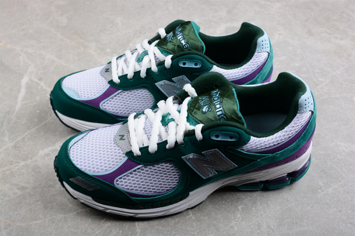 New Balance UP THERE X 2002R 