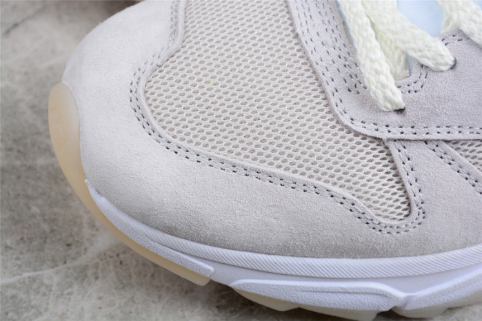 New Balance M7709CV *Caviar & Vodka*