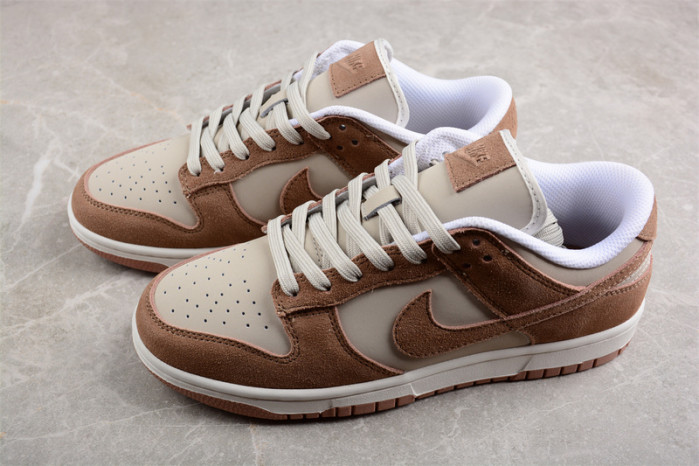 Nike DUNK LOW SE 