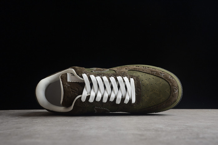 LV X NIKE AIR FORCE SNEAKER LD0251
