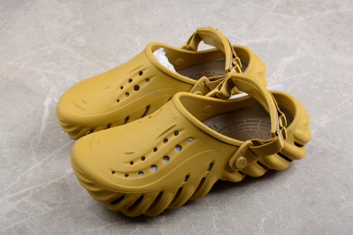 Cr*0*s salehe bembury x clog "mauve mist"