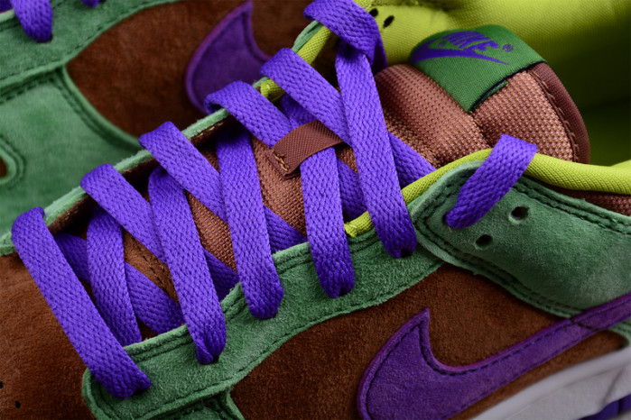 Nike Dunk Low Veneer (2020) - DA1469-200