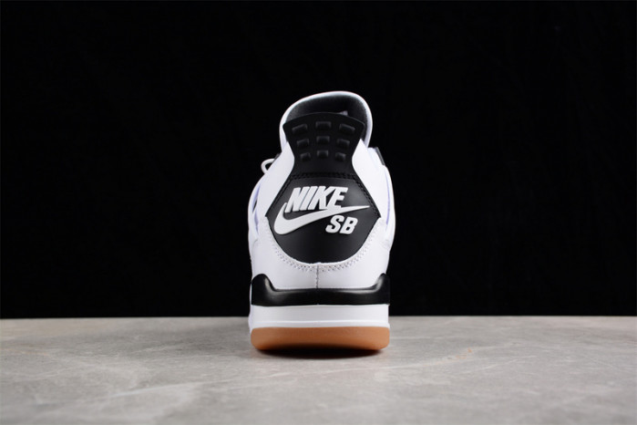 Nike SB x Air Jordan 4 DR5415-100