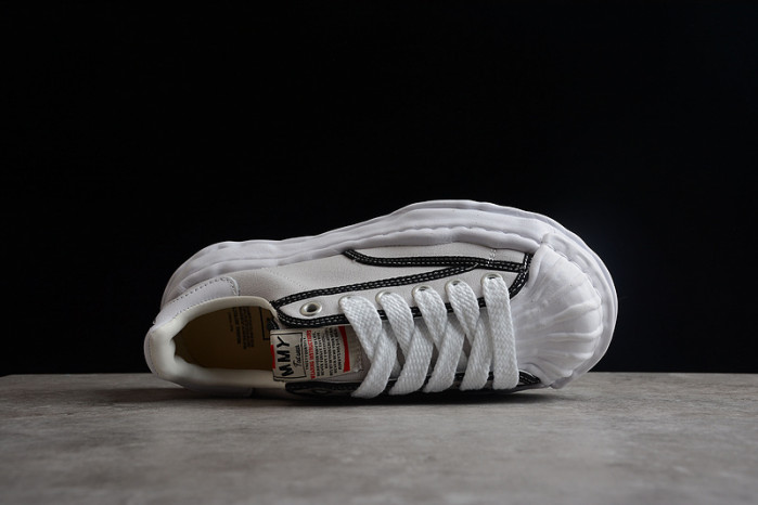Ma*s*n mihara yasuhiro sneaker ao6fw704