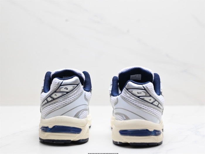 As*ic*s sneakers asc-001