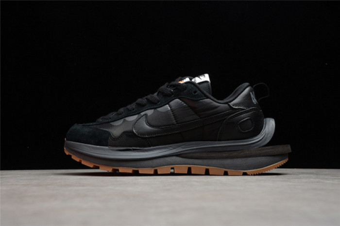 NIKE VAPORWAFFLE SACAI ''BLACK GUM'' DD1875-001 SKU: DD1875-001