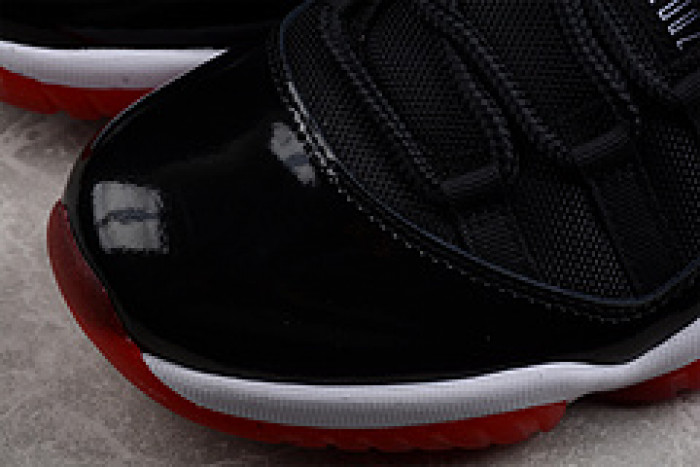 AIR JORDAN 11 RETRO LOW BG 