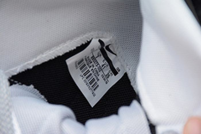 Nike Blazer High sacai white-grey - BV0072-002