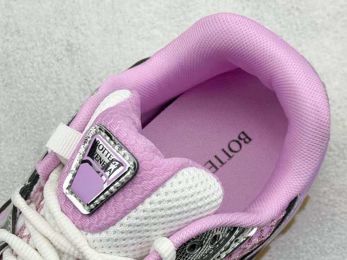 bo*te*ga Ve*ne*ta sneaker bvs-042