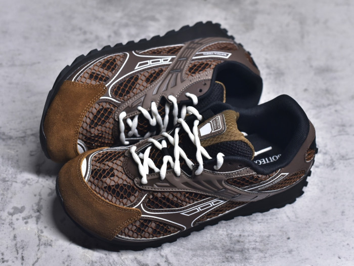 bo*te*ga Ve*ne*ta sneaker bvs-043