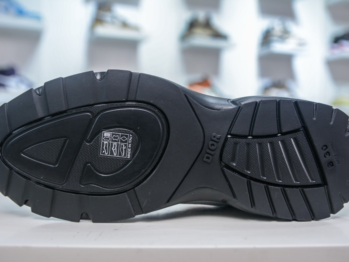 DR B30 TRAINER SNEAKER DR-169