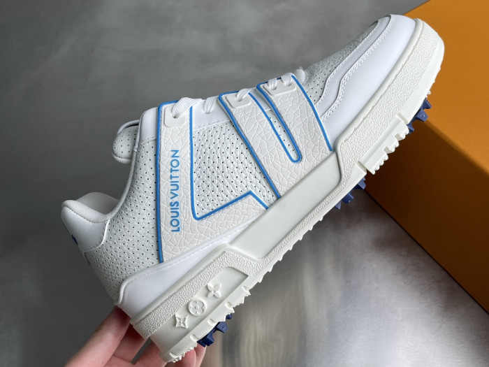 l0*is V*t0n lv trainer lvt-225