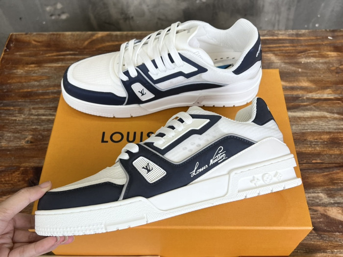 l0*is V*t0n lv trainer lvt-214