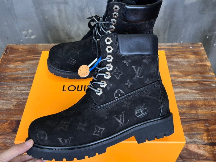 LVT BOOTS